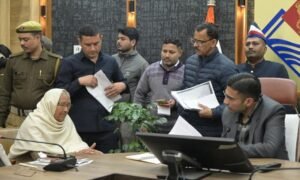 सविन बंसल के जनदर्शन में त्वरित फैसले, कई मामलों में मौके पर कार्रवाई…