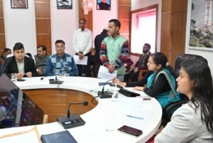 जनता मिलन कार्यक्रम में 85 से अधिक शिकायतें, डीएम ने दिये समाधान के निर्देश।